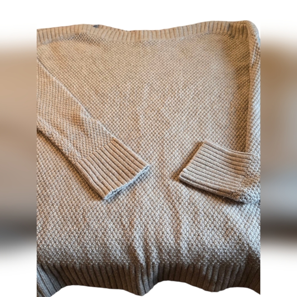 GAP Light Tan Wool Sweater Size Med